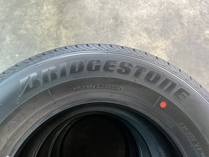 ยางใหม่ 215-70-15 Bridgestone ปลายปี 25 ใส่กับ รถกระบะตัวเตี้ย ได้ทุกรุ่น