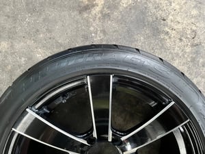 ล้อแม็ก 6รู139 GT-X ใบพัด ขอบ 18 พร้อมยาง 235-45-18 Greentrac ปี 22