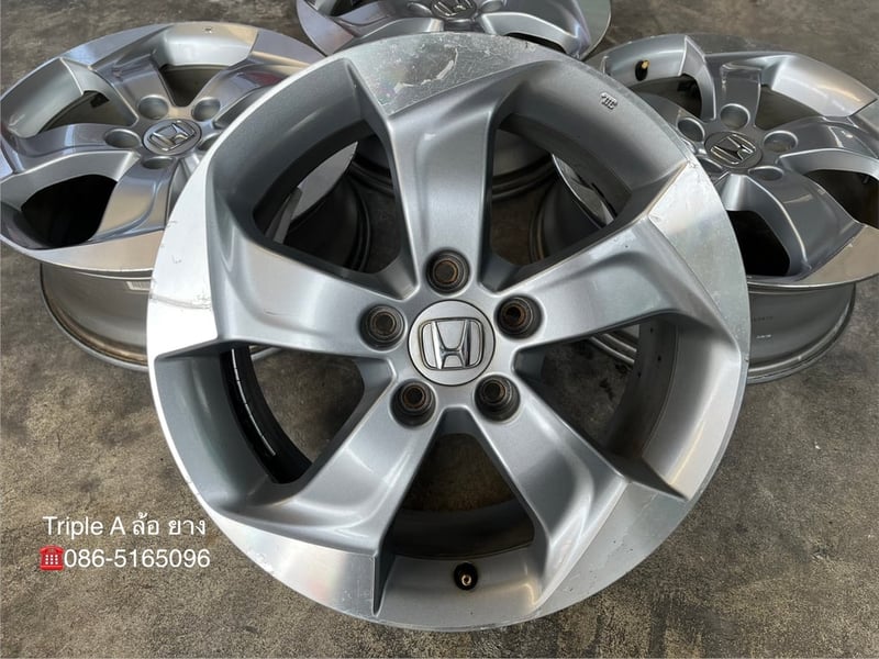 ล้อแม็ก 5รู114 Honda HRV ขอบ 17 สีบอร์นหน้าเงา