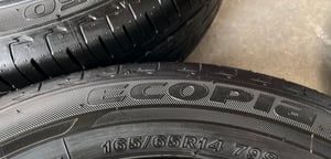 ยาง 165-65-14 Bridgestone ปี 24 สภาพสวย