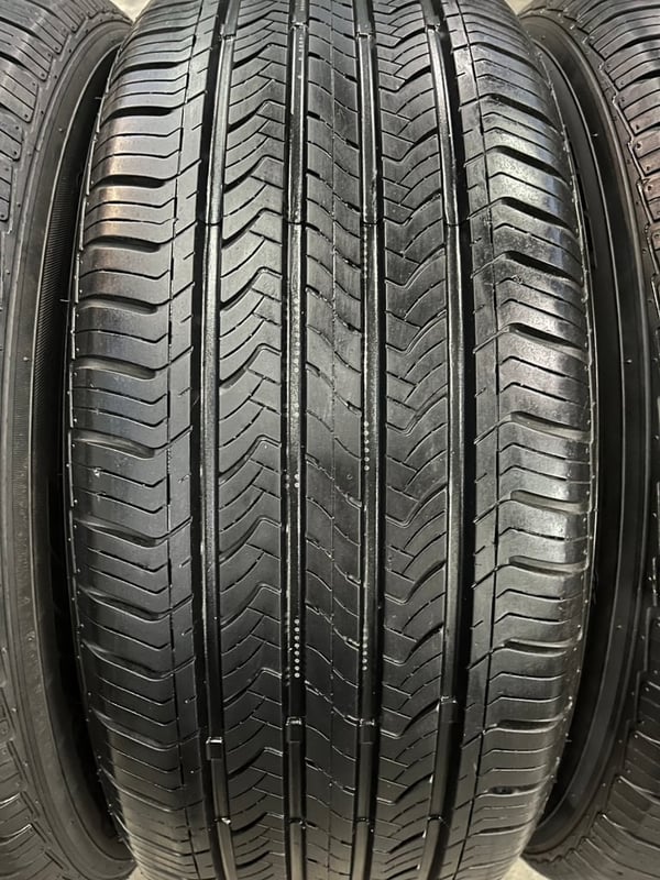 ล้อแม็ก Nissan X-Trail ขอบ 17 พร้อมยาง 235-60-17 Maxxis ปี 23