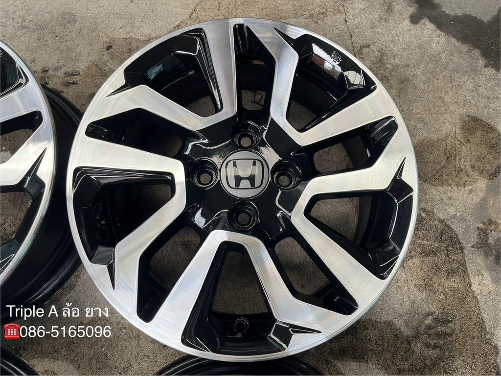 ล้อแม็ก Honda Jazz GK ขอบ 15 สีดำหน้าเงา สวยกริ๊บ