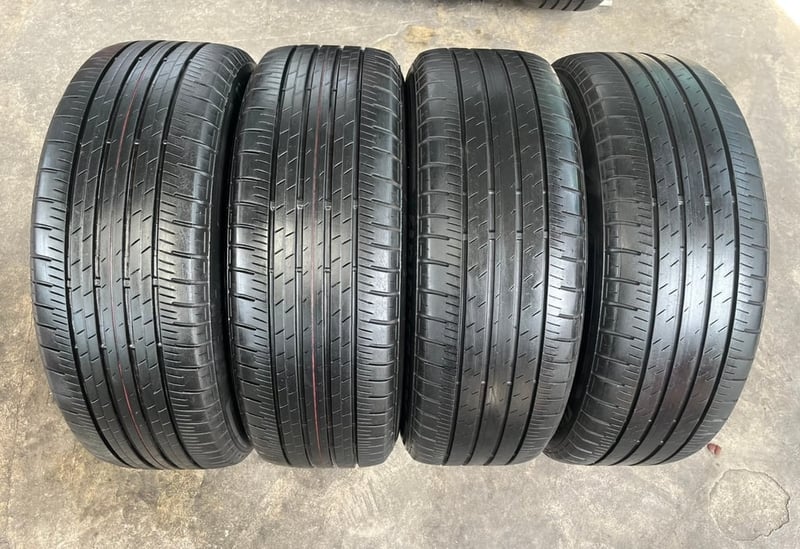 ล้อแม็ก Honda HRV ตัวท็อป ขอบ 17 ดำหน้าเงา พร้อมยาง 215-60-17 Bridgestone ปี 22