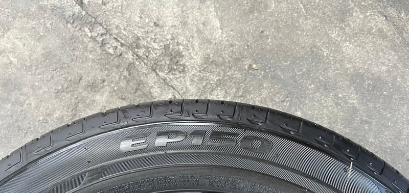 ยางป้ายแดง 165-65-14 Bridgestone ปี 25 สวยกริ๊บ