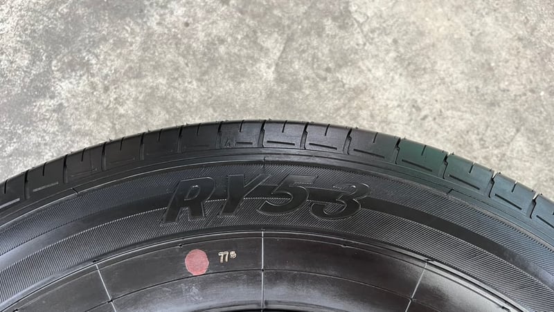 ยางป้ายแดง 195R14 Yokohama ปลายปี 24 สวยกริ๊บ ถอดจากรถป้ายแดง