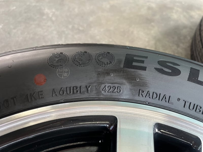 ล้อแม็ก Honda Brio ขอบ 14 ดำหน้าเงา พร้อมยางป้ายแดง 165-70-14 SAILUN ปลายปี 25