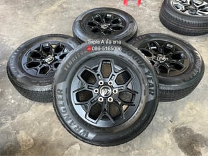 ล้อแม็กป้ายแดง Toyota TRAVO รุ่นใหม่ล่าสุด ขอบ 18 พร้อมยางใหม่ป้ายแดง 255-65-18 Goodyear ปี 25 ล้อแม็กป้ายแดง Toyota TRAVO รุ่นใหม่ล่าสุด ขอบ 18 พร้อมยางใหม่ป้ายแดง 255-65-18 Goodyear ปี 25