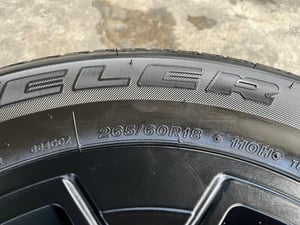 ล้อแม็กป้ายแดง Toyota TRAVO รุ่นใหม่ล่าสุด ขอบ 18 พร้อมยางป้ายแดง 265-60-18 Bridgestone ปี 26 ล้อแม็กป้ายแดง Toyota TRAVO รุ่นใหม่ล่าสุด ขอบ 18 พร้อมยางป้ายแดง 265-60-18 Bridgestone ปี 26