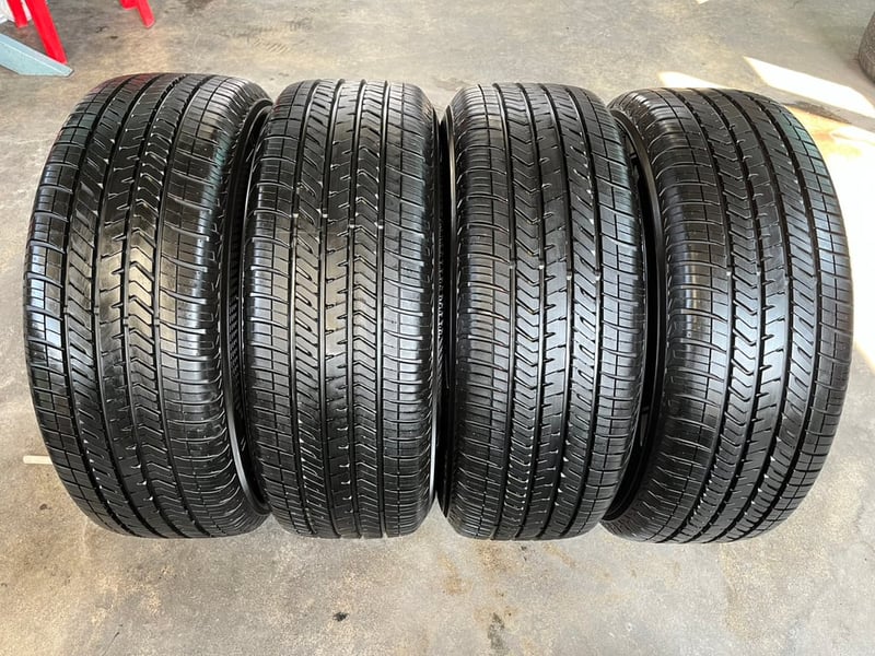 ล้อแม็กป้ายแดง Toyota TRAVO รุ่นใหม่ล่าสุด ขอบ 18 พร้อมยางป้ายแดง 265-60-18 Yokohama ปี 26