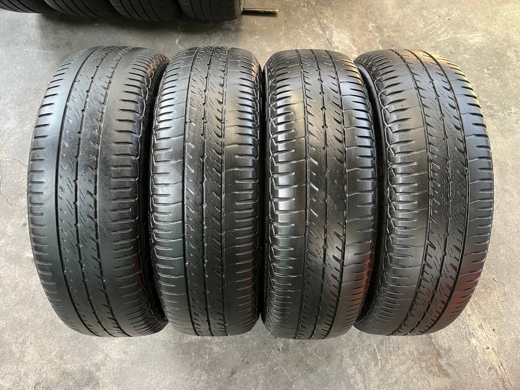 ล้อแม็กแถมยาง 4รู100 Honda Jazz รองท็อป ขอบ 15