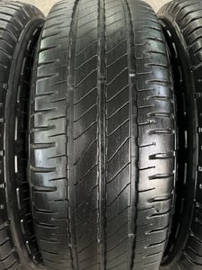 ล้อแม็ก 6รู139 Toyota ขอบ 15 พร้อมยาง 205-70-15 Michelin ปี 22 ใส่กับ รถตู้ Commuter 6รู139 ได้เลย