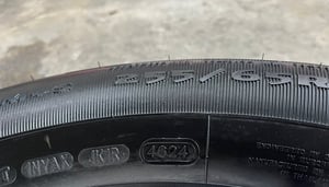 ยางใหม่ป้ายแดง 255-65-18 Goodyear ใหม่กริ๊บ ไม่ผ่านการใช้งาน