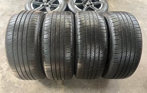 ล้อแม็กแต่ง 5รู114 SHOGUN ขอบ 17 สีเทา พร้อมยาง 245-55-17 KUMHO ปี 22 ล้อแม็กแต่ง 5รู114 SHOGUN ขอบ 17 สีเทา พร้อมยาง 245-55-17 KUMHO ปี 22