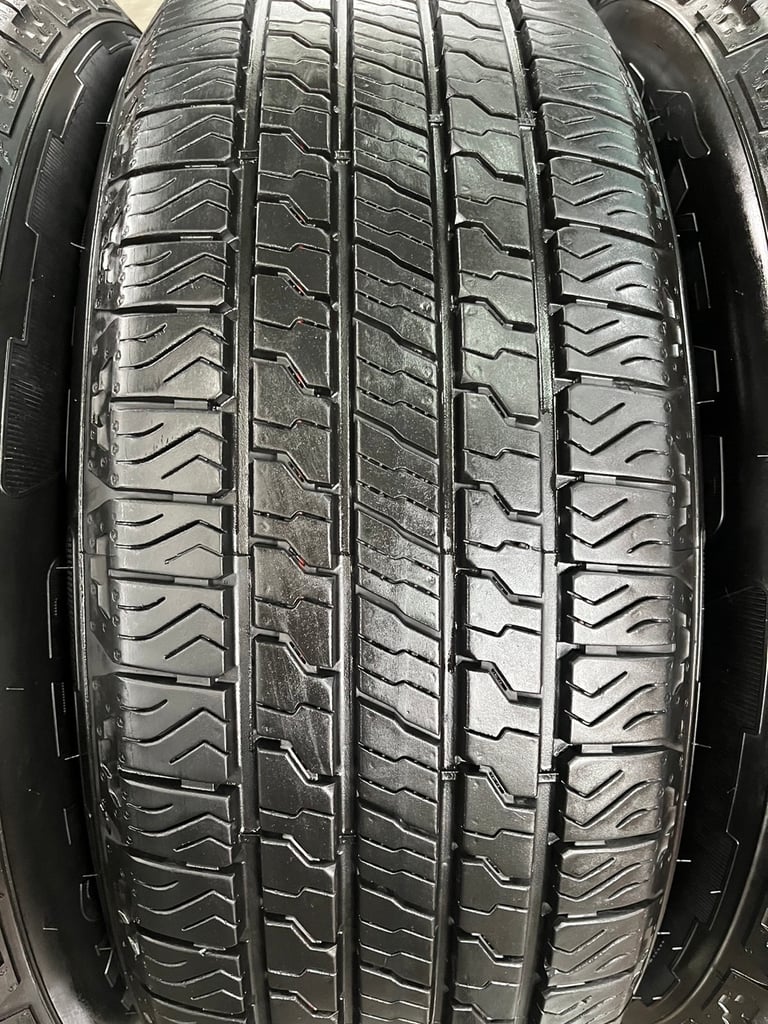 ล้อแม็ก Mitsu Pajero ตัวท็อป ขอบ 18 ดำหน้าเงา พร้อมยาง 255-65-18 Goodyear ปี 23