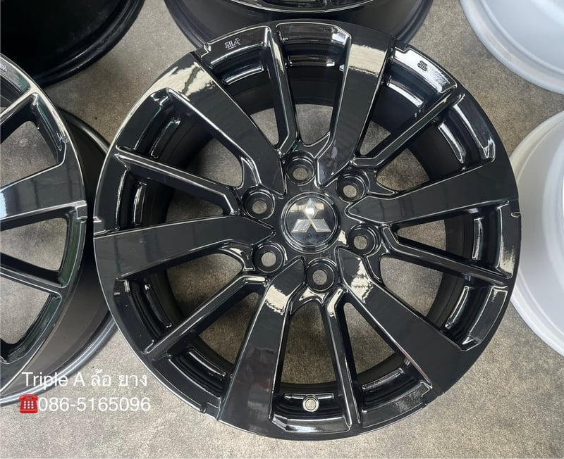 ล้อแม็ก 6รู139 Mitsu Pajero ขอบ 18 สีดำ สภาพสวย