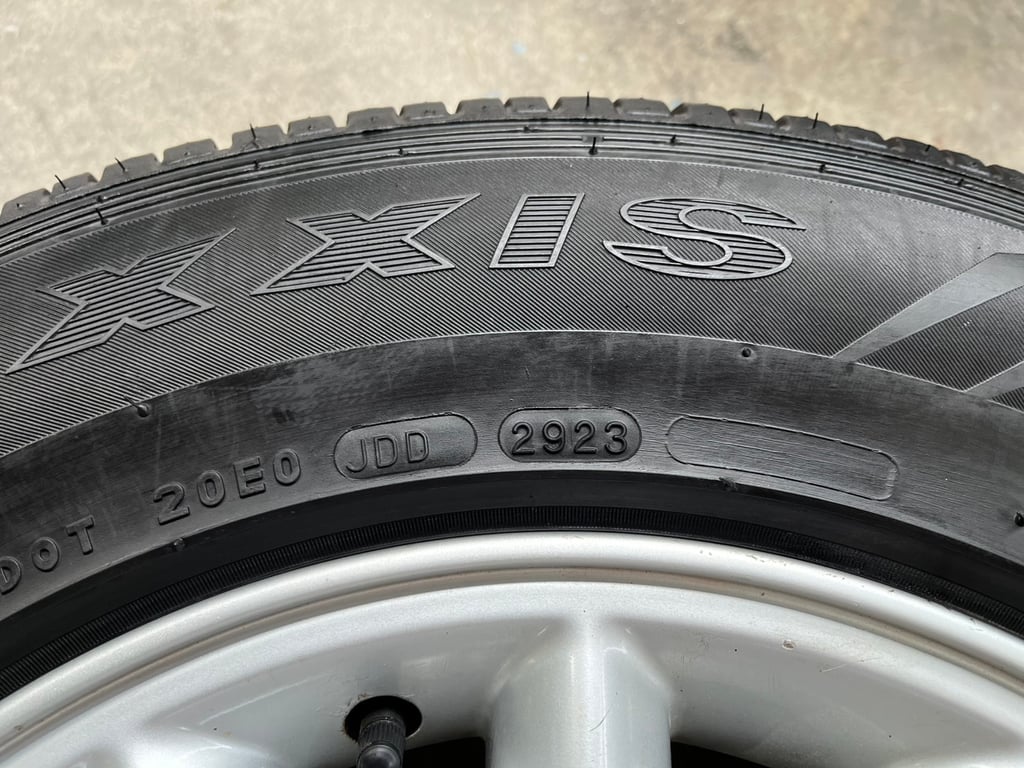 ล้อแม็ก ISUZU D-Max ขอบ 15 พร้อมยาง 215-70-15 Maxxis MA-579 สัปดาห์ที่ 29 ปี 23