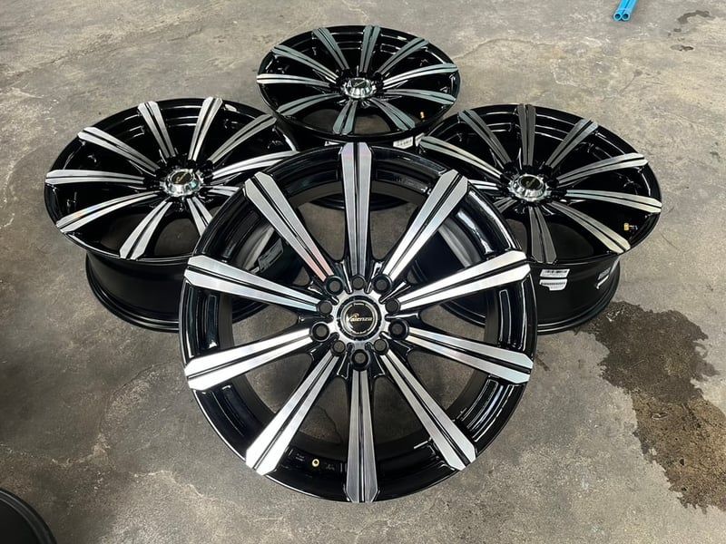 แม็กแต่ง 5รู100 5รู114 Valenza Vienna ขอบ 17 สีดำหน้าเงา สวยกริ๊บ