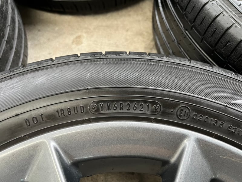 ล้อแม็ก Honda Civic FC ขอบ 16 สีเทากัน พร้อมยาง 215-55-16 Dunlop ปี 21 ล้อแม็ก Honda Civic FC ขอบ 16 สีเทากัน พร้อมยาง 215-55-16 Dunlop ปี 21