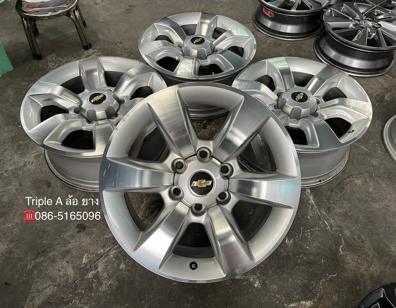 ล้อแม็ก Chevrolet Trailblazer ขอบ 18 สีบอร์นหน้าเงา