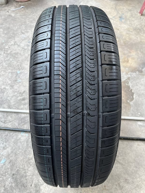ยางป้ายแดง 1 เส้น 265-65-17 Continental ปี 25 ใหม่กริ๊บ