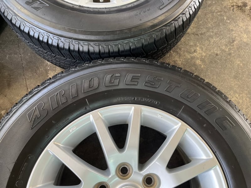 ล้อแม็กแถมยาง 6รู139 Mitsu Triton (ก้ามปู) ขอบ 17 ล้อแม็กแถมยาง 6รู139 Mitsu Triton (ก้ามปู) ขอบ 17