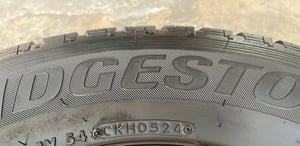 ยาง 195R14 Bridgestone ปี 24 เหมาะสำหรับ รถกระบะบรรทุกตัวเตี้ย ยาง 195R14 Bridgestone ปี 24 เหมาะสำหรับ รถกระบะบรรทุกตัวเตี้ย