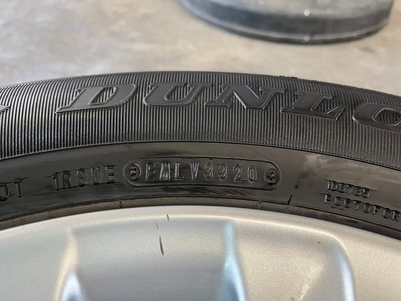 ล้อแม็ก 5รู114 Toyota Revo ขอบ 16 แถมยาง 215-65-16 Dunlop ปี 20 ล้อแม็ก 5รู114 Toyota Revo ขอบ 16 แถมยาง 215-65-16 Dunlop ปี 20