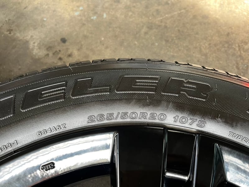 ล้อแม็ก ISUZU MU-X รุ่นพิเศษ PHANTOM ขอบ 20 สีดำ พร้อมยาง 265-50-20 Bridgestone ปี 23