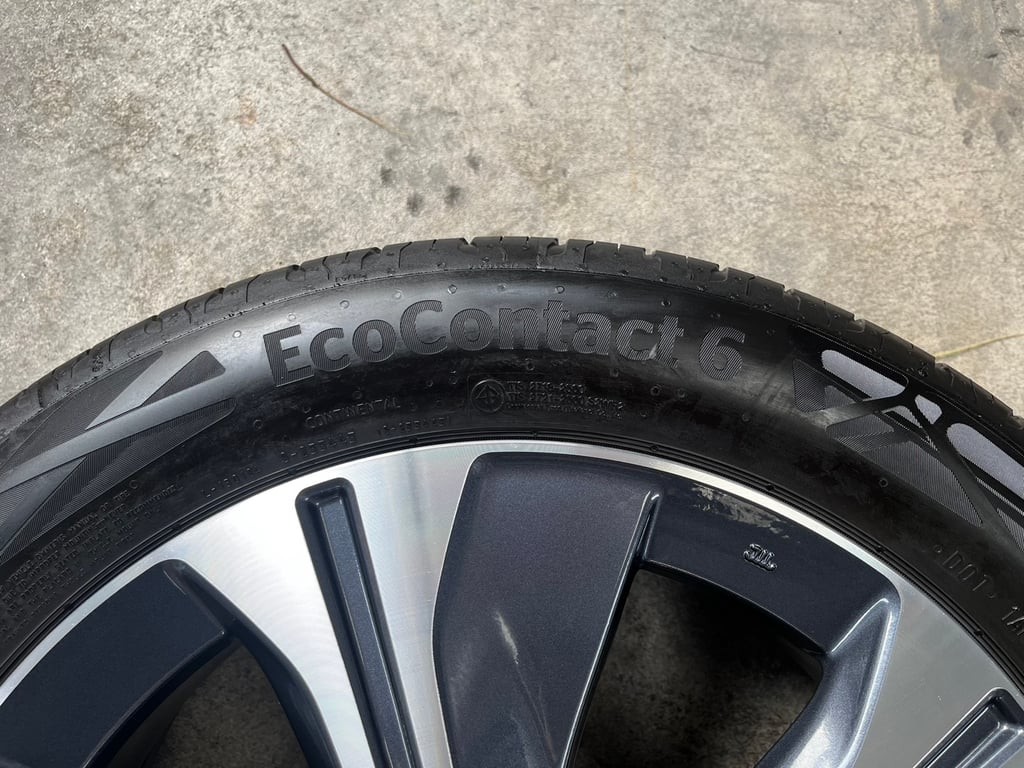 ล้อแม็กพร้อมยางป้ายแดง Nissan KICKS รุ่นใหม่ล่าสุด ขอบ 17 สวยกริ๊บ