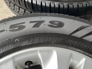 ล้อแม็ก 5รู114 Toyota Revo ขอบ 16 พร้อมยาง 215-65-16 Maxxis ปี 25 ล้อแม็ก 5รู114 Toyota Revo ขอบ 16 พร้อมยาง 215-65-16 Maxxis ปี 25