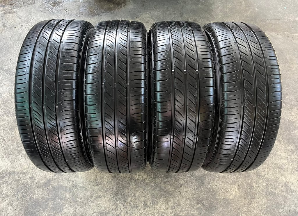 ล้อแม็ก 5รู114 Mitsu Xpander ขอบ 16 ดำหน้าเงา แถมยาง 205-55-16 Dunlop ปลายปี 20