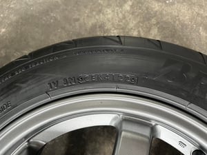 ล้อแม็ก 4รู100 TE37 ขอบ 15 สีเทา พร้อมยาง 195-55-15 Bridgestone ปลายปี 22 