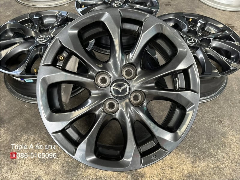ล้อแม็ก Mazda 2 Skyactive ขอบ 15 สีดำมิดไนท์ ล้อแม็ก Mazda 2 Skyactive ขอบ 15 สีดำมิดไนท์