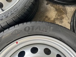 ล้อกระทะแถมยาง 6รู139 Toyota ขอบ 17 สีบอร์น