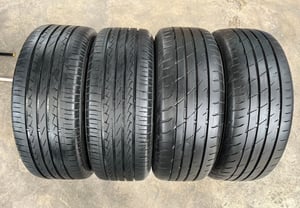 ล้อแม็กแต่ง 4รู100 Valenza ขอบ 15 สีดำหน้าเงา พร้อมยาง 195-55-15 ปี 22