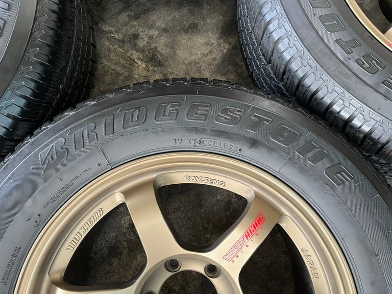 ล้อแม็ก 6รู139 TE37 SUV (งาน Promax) ขอบ 18 พร้อมยาง 265-60-18 Bridgestone ปี 23 ล้อแม็ก 6รู139 TE37 SUV (งาน Promax) ขอบ 18 พร้อมยาง 265-60-18 Bridgestone ปี 23
