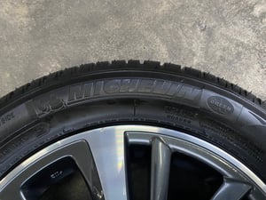 ล้อแม็ก Toyota Yaris Ative ขอบ 15 เทาหน้าเงา พร้อมยาง 185-60-15 Michelin ปี 25 ล้อแม็ก Toyota Yaris Ative ขอบ 15 เทาหน้าเงา พร้อมยาง 185-60-15 Michelin ปี 25