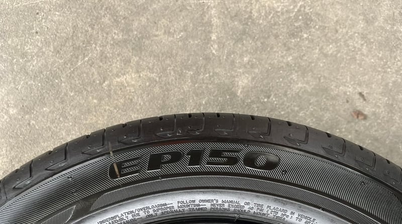 ยางป้ายแดง 165-65-14 Bridgestone ปลายปี 24 สวยกริ๊บ