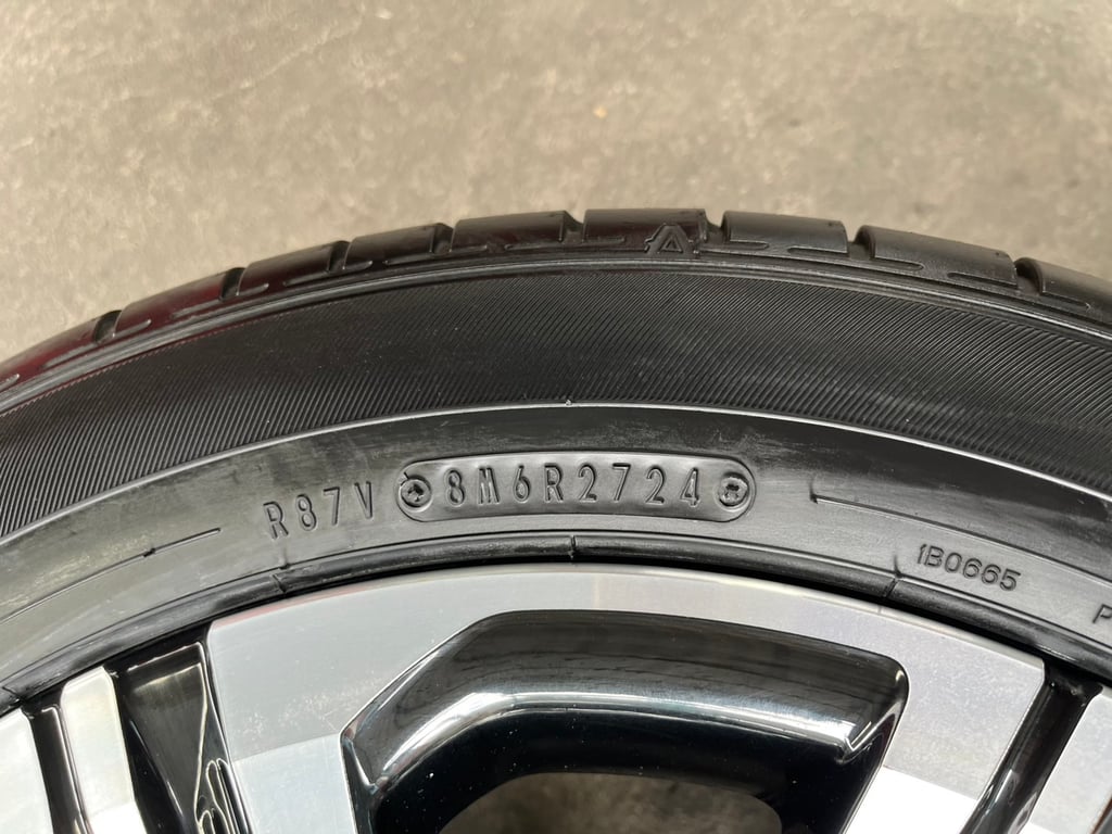 ล้อแม็ก Toyota Yaris Ativ รุ่นใหม่ ขอบ 16 พร้อมยางใหม่ 185-55-16 Dunlop ปี 24 