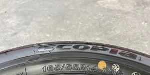 ยางป้ายแดง 165-65-14 Bridgestone ปี 25 สวยกริ๊บ