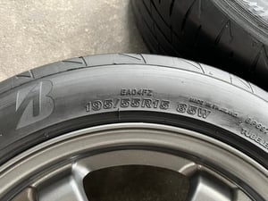 ล้อแม็ก 4รู100 TE37 ขอบ 15 สีเทา พร้อมยาง 195-55-15 Bridgestone ปลายปี 22 