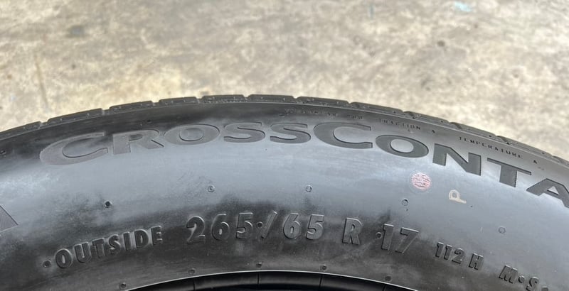 ยางป้ายแดง 265-65-17 Continental ปี 25 สวยกริ๊บ เหมาะสำหรับ รถกระบะตัวสูง และ SUV ทุกรุ่น ยางป้ายแดง 265-65-17 Continental ปี 25 สวยกริ๊บ เหมาะสำหรับ รถกระบะตัวสูง และ SUV ทุกรุ่น