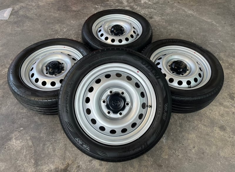 ล้อกระทะ 6รู139 Toyota ขอบ 17 แถมยาง 225-55-17 OTANI ปี 23