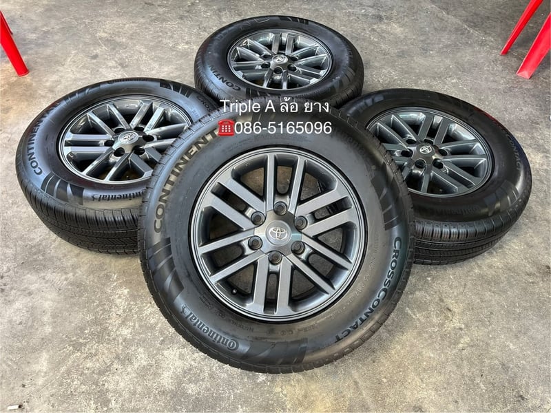 ล้อแม็ก Toyota Fortuner BMC ขอบ 17 สีเทาดำ พร้อมยางป้ายแดง 265-65-17 Continental ปี 25
