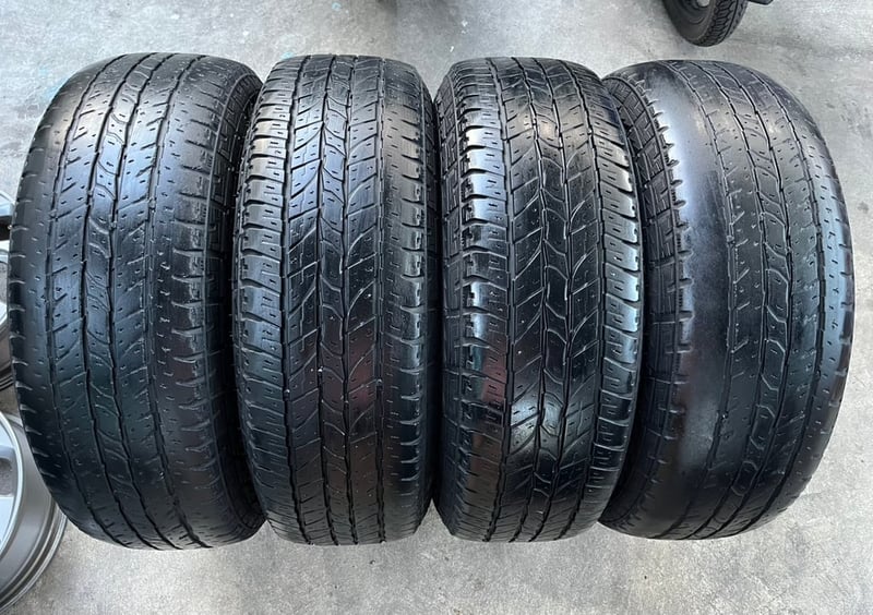 ล้อแม็ก 5รู114 Mitsu Triton ขอบ 15 แถมยาง 235-75-15 OTANI ปี 20 