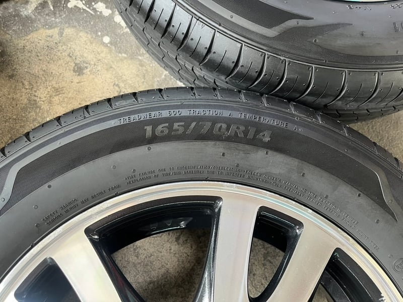 ล้อแม็ก Honda Brio ขอบ 14 ดำหน้าเงา พร้อมยางป้ายแดง 165-70-14 SAILUN ปลายปี 25