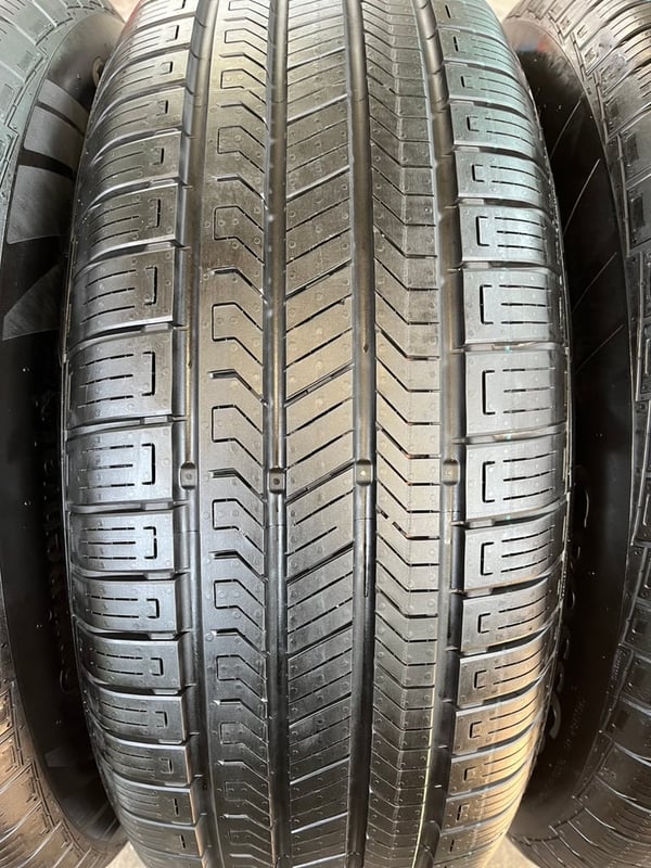 ยางป้ายแดง 265-65-17 Continental ปี 25 สวยกริ๊บ ถอดจากรถใหม่ป้ายแดง