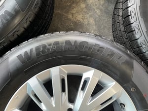 ล้อแม็กพร้อมยางใหม่ป้ายแดง ISUZU D-Max ขอบ 18 ใหม่กริ๊บ