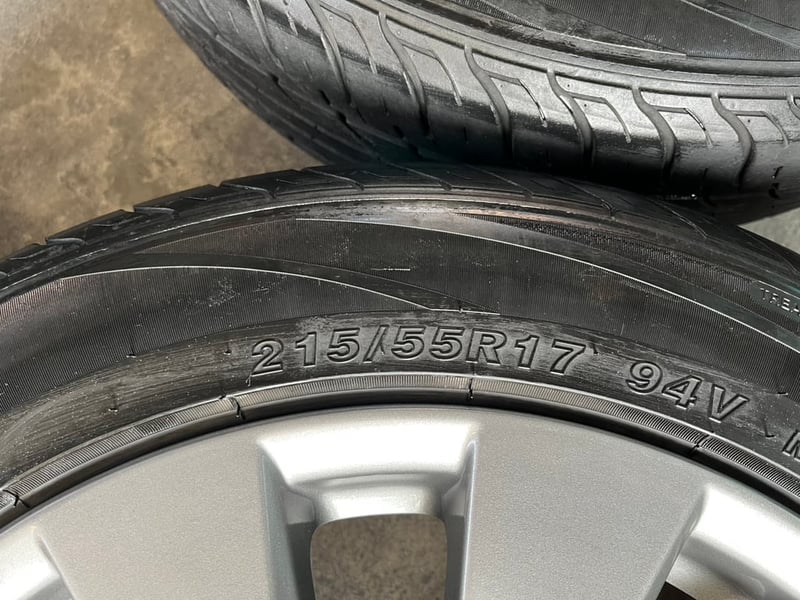 ล้อแม็ก Honda Accord G9 ขอบ 17 สีเทา พร้อมยาง 215-55-17 Arisun ปี 25