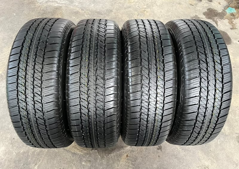 ล้อแม็กป้ายแดง Toyota Land Cruiser FJ รุ่นใหม่ล่าสุด ขอบ 18 พร้อมยางป้ายแดง 265-60-18 Bridgestone ปี 26 ล้อแม็กป้ายแดง Toyota Land Cruiser FJ รุ่นใหม่ล่าสุด ขอบ 18 พร้อมยางป้ายแดง 265-60-18 Bridgestone ปี 26